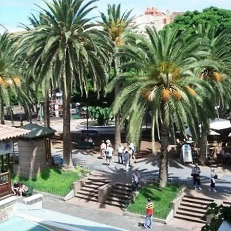 Tropical فندق 3*
