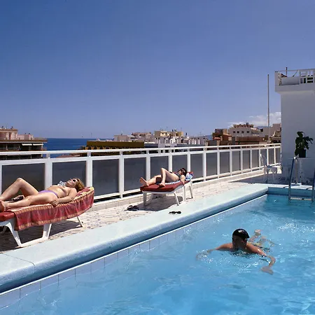 Tropical 3*